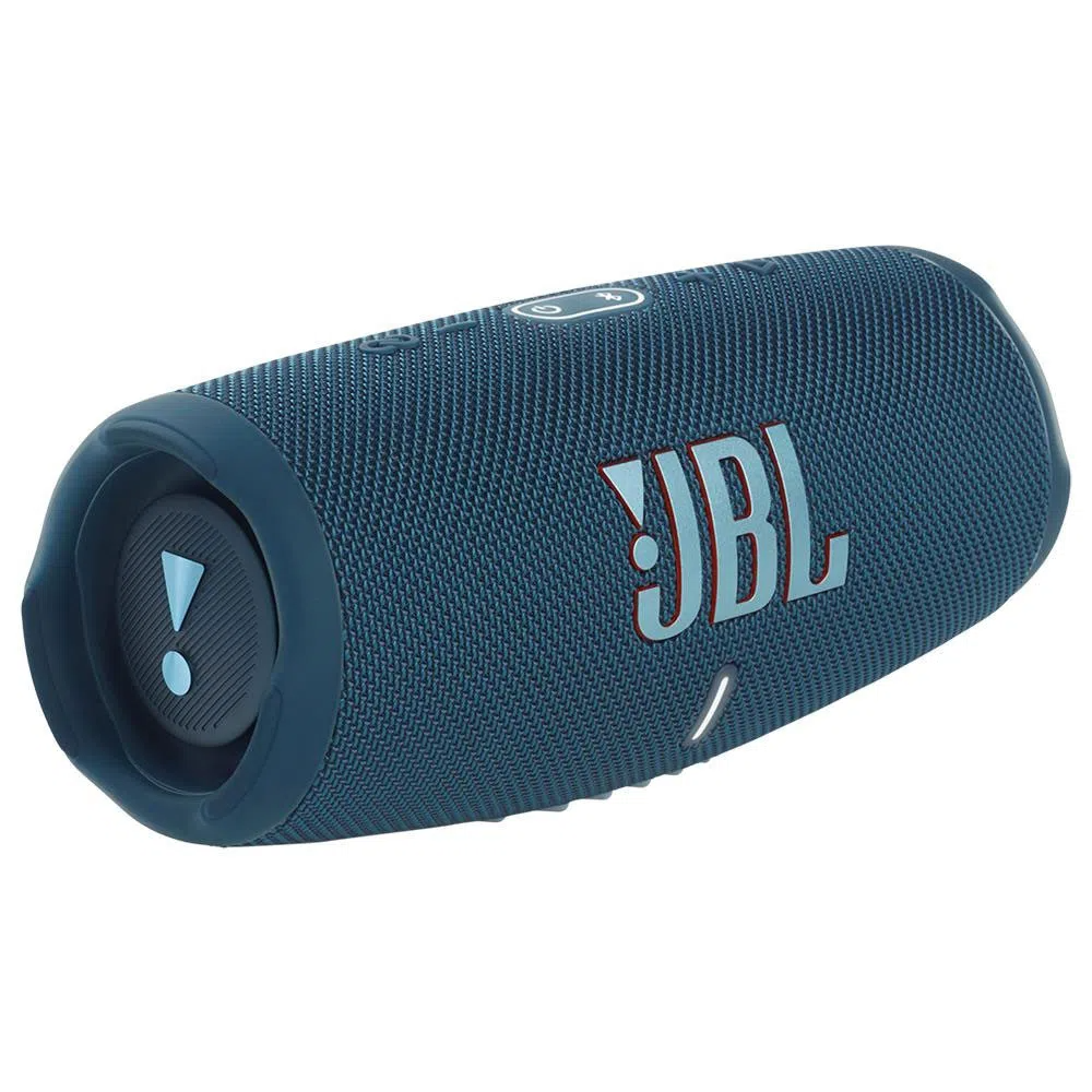 Caixa de som JBL Charge5, entre dicas de como escolher uma caixa de som portátil para curtir o verão
