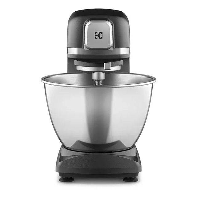 Batedeira Electrolux preta com tigela inox
